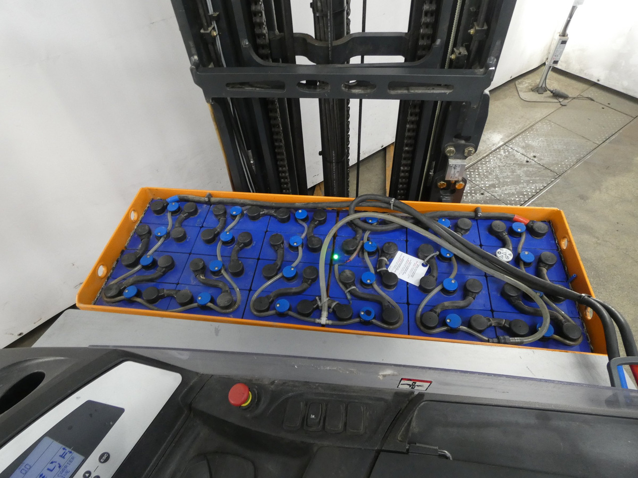 Still FM-X25 - Xe tải tiếp cận: hình 4 Still FM-X25 - Xe tải tiếp cận: hình 4