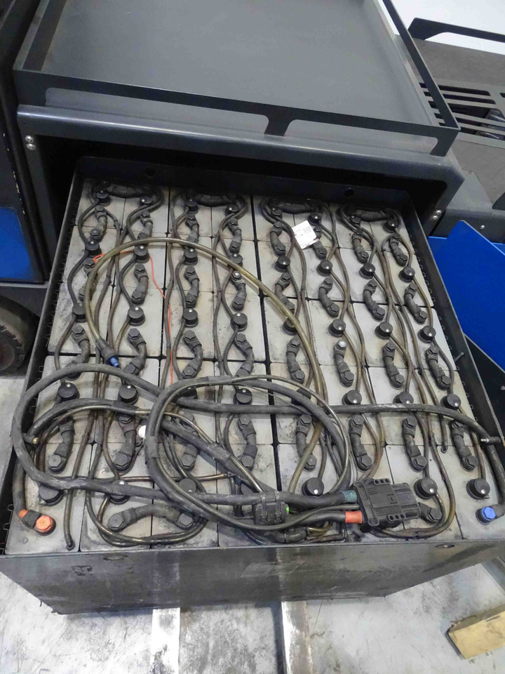 Still R07-25L - Xe cày kéo: hình 4 Still R07-25L - Xe cày kéo: hình 4