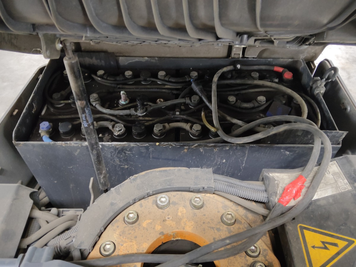 Still RX50-13 - Xe nâng điện: hình 4 Still RX50-13 - Xe nâng điện: hình 4