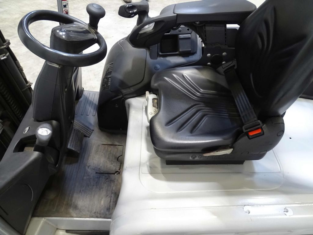 Still RX60-25/600 - Xe nâng điện: hình 3 Still RX60-25/600 - Xe nâng điện: hình 3