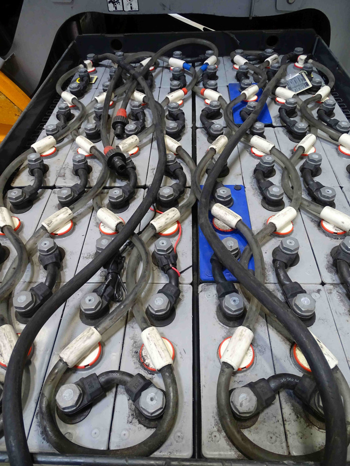 Still RX60-25 - Xe nâng điện: hình 4 Still RX60-25 - Xe nâng điện: hình 4