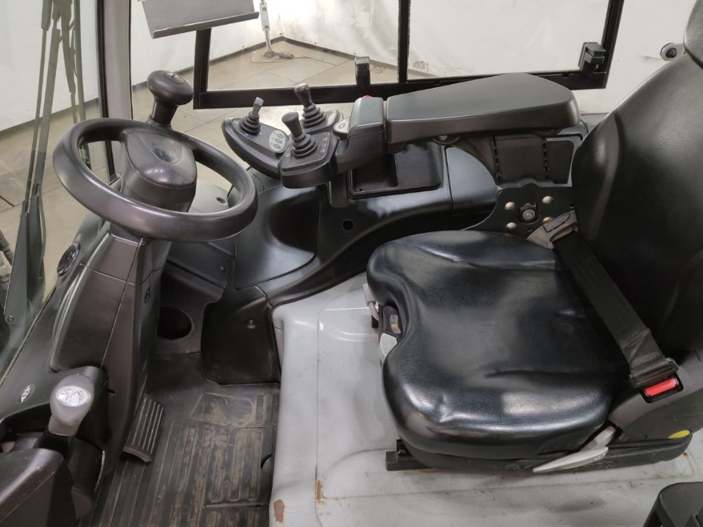 Still RX60-25 - Xe nâng điện: hình 3 Still RX60-25 - Xe nâng điện: hình 3