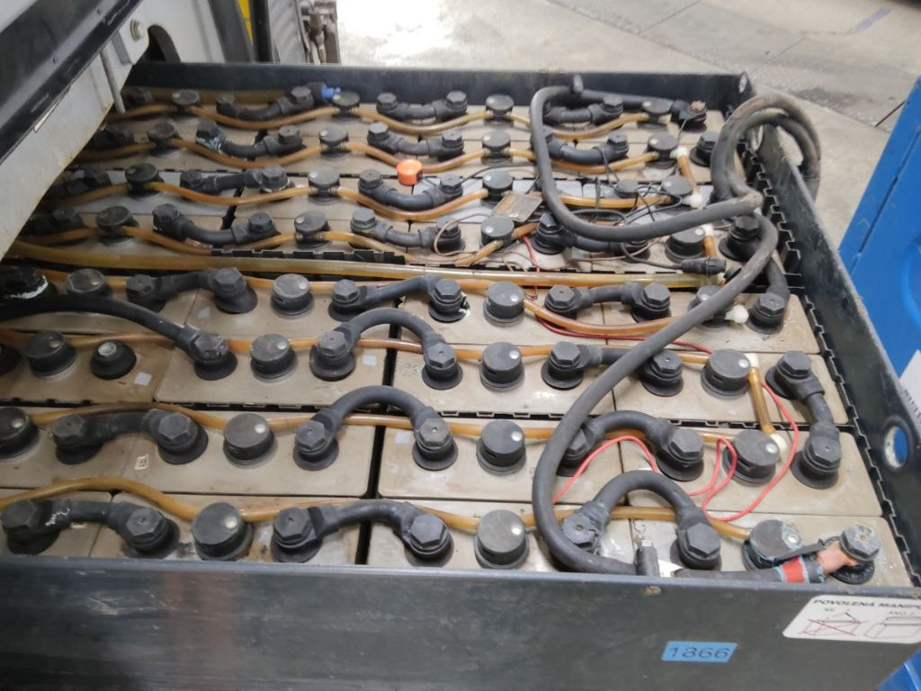 Still RX60-25 - Xe nâng điện: hình 4 Still RX60-25 - Xe nâng điện: hình 4