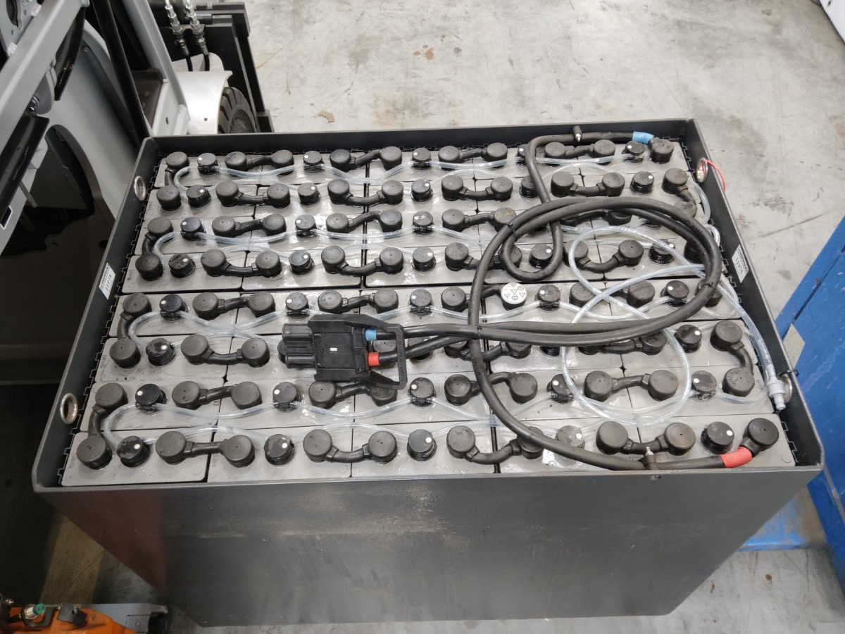 Still RX60-30 - Xe nâng điện: hình 4 Still RX60-30 - Xe nâng điện: hình 4