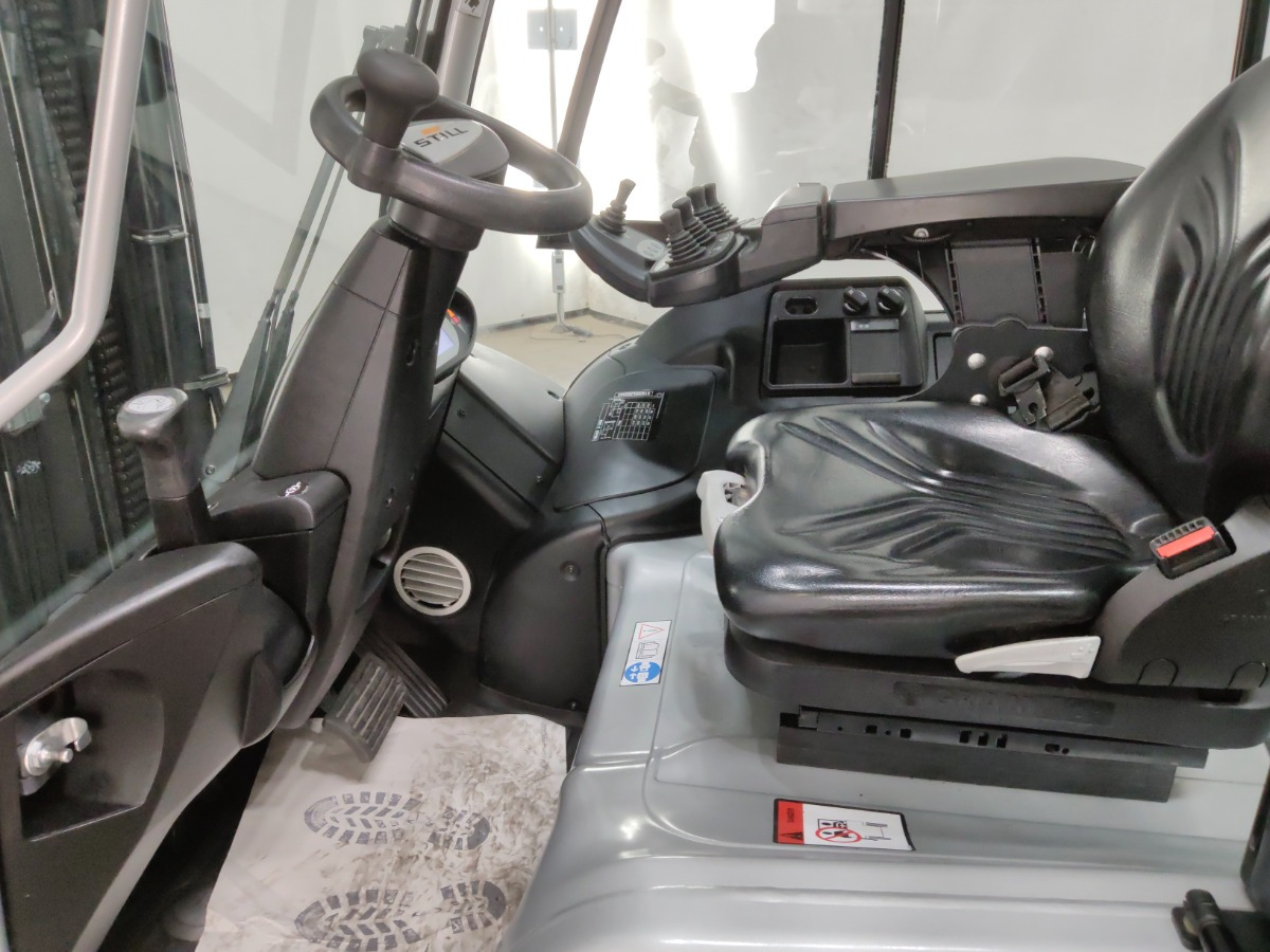 Still RX60-30 - Xe nâng điện: hình 3 Still RX60-30 - Xe nâng điện: hình 3