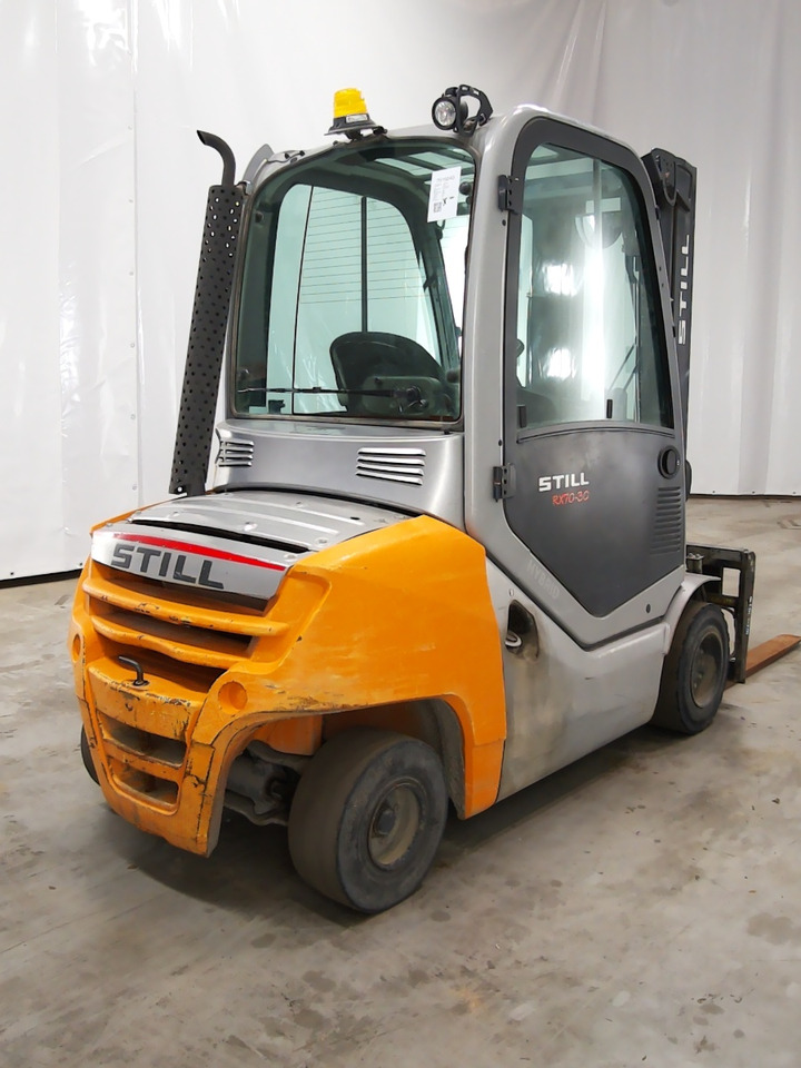 Still RX70-30 - Xe nâng diesel: hình 2 Still RX70-30 - Xe nâng diesel: hình 2