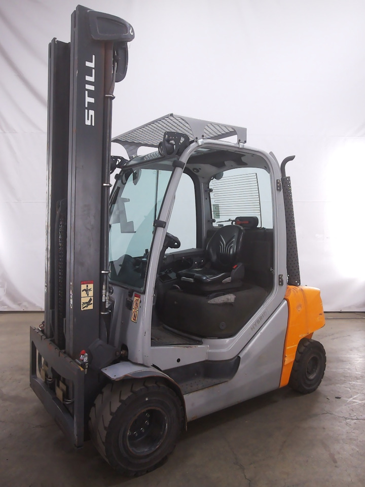 Still RX70-30H - Xe nâng diesel: hình 1 Still RX70-30H - Xe nâng diesel: hình 1