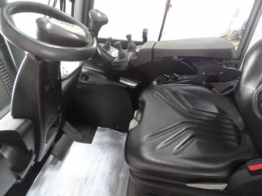 Still RX70-80/900 - Xe nâng diesel: hình 3 Still RX70-80/900 - Xe nâng diesel: hình 3