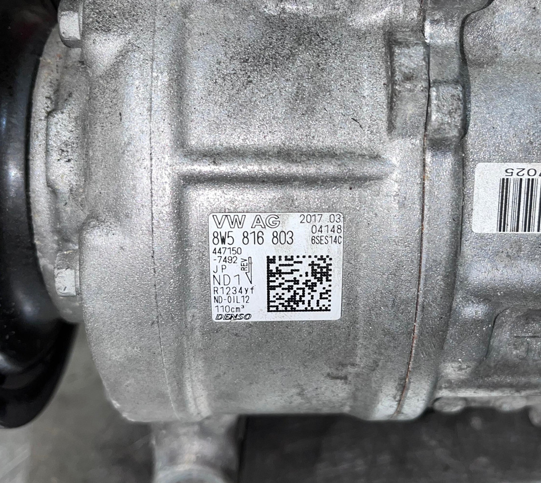 AUDI A/C Compressor 8W5816803 - Lốc điều hòa: hình 1 AUDI A/C Compressor 8W5816803 - Lốc điều hòa: hình 1
