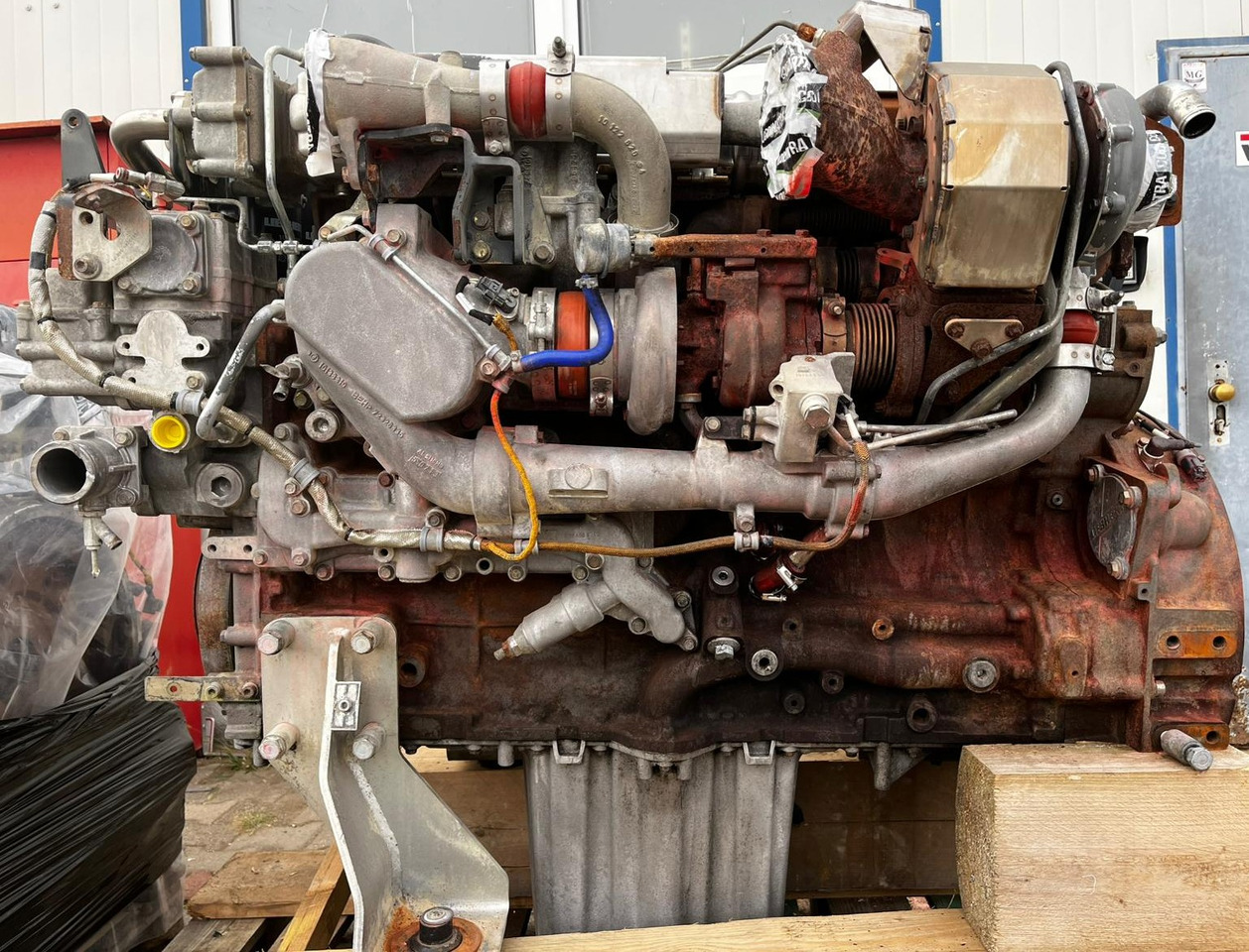 LIEBHERR D936 A7 - Động cơ: hình 2 LIEBHERR D936 A7 - Động cơ: hình 2