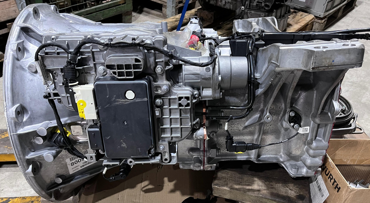 MERCEDES-BENZ Actros Transmission A960 261 0801 - G211-12 - Truyền động: hình 1 MERCEDES-BENZ Actros Transmission A960 261 0801 - G211-12 - Truyền động: hình 1