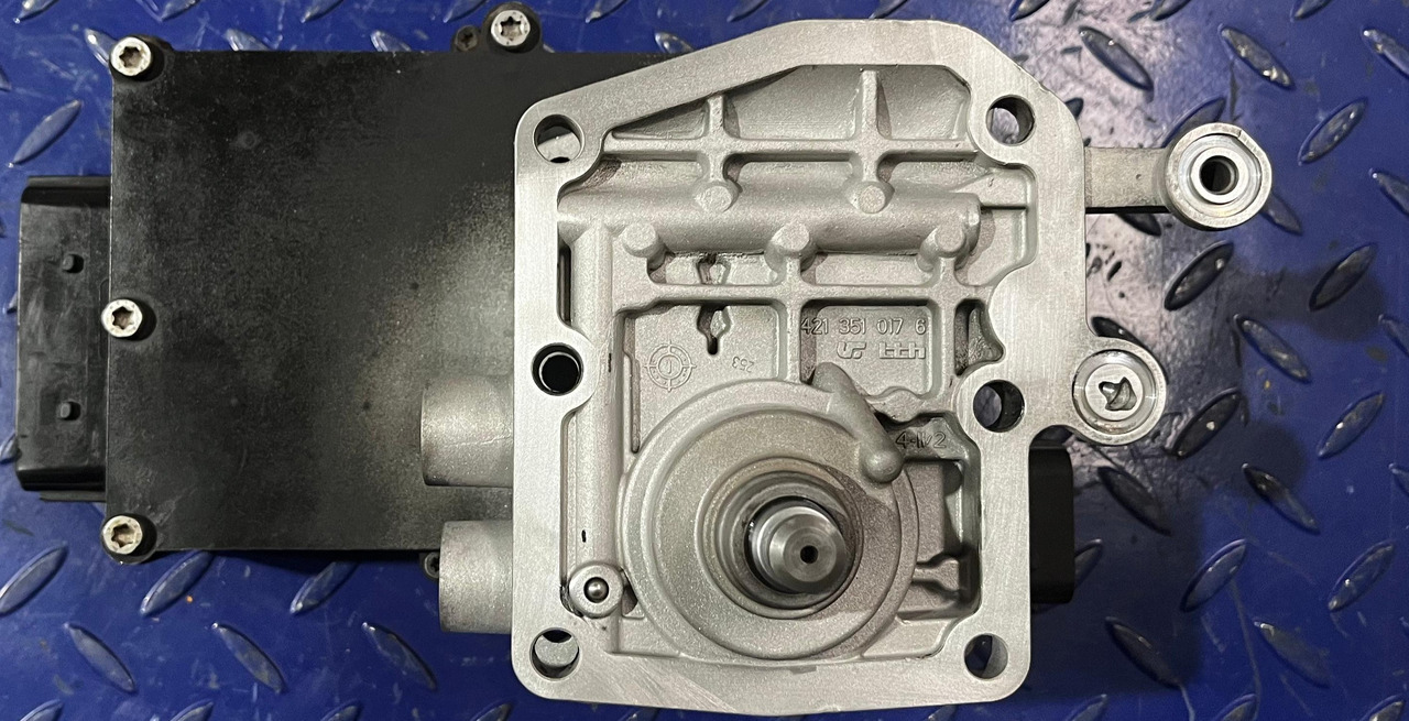 MERCEDES-BENZ Gearbox ECU GS Selector MP2 MP3 0034462609 - Hộp số và các bộ phận: hình 3 MERCEDES-BENZ Gearbox ECU GS Selector MP2 MP3 0034462609 - Hộp số và các bộ phận: hình 3