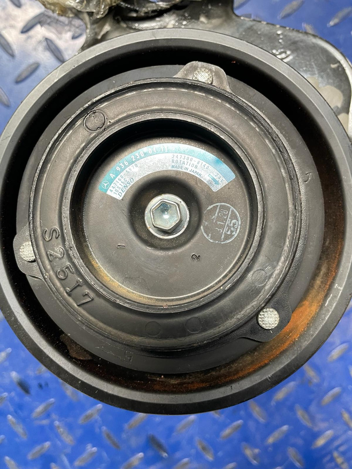 MERCEDES-BENZ MP4,ACTROS Denso A9362300111 - Lốc điều hòa cho Xe tải: hình 2 MERCEDES-BENZ MP4,ACTROS Denso A9362300111 - Lốc điều hòa cho Xe tải: hình 2