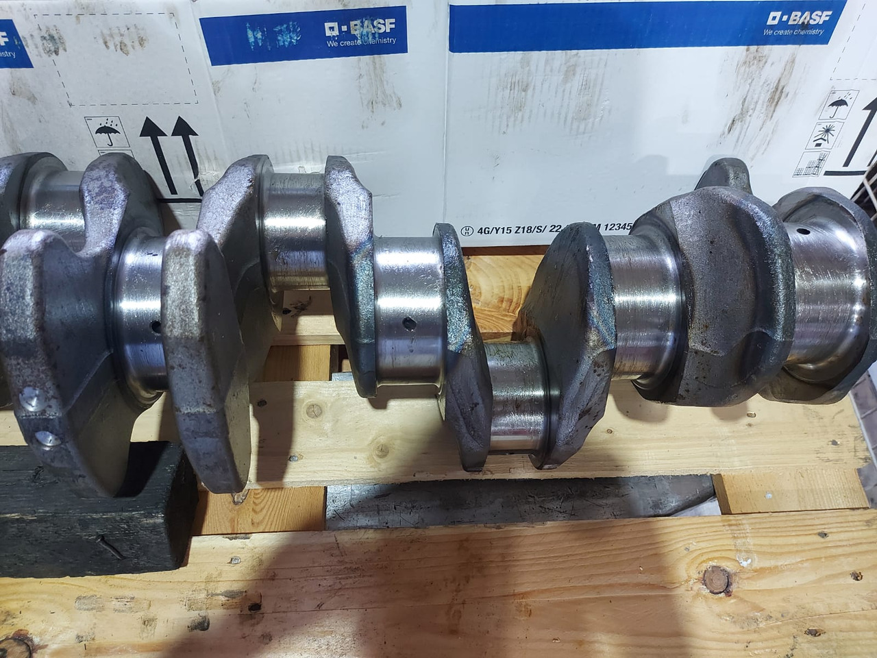 Mercedes Crankshaft OM473 Euro 6 - Trục khuỷu: hình 4 Mercedes Crankshaft OM473 Euro 6 - Trục khuỷu: hình 4