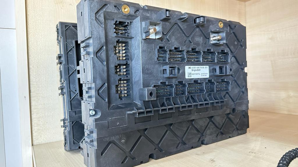 Mercedes Single Sam A0014467658 ASAM - Linh kiện điện cho Xe tải: hình 1 Mercedes Single Sam A0014467658 ASAM - Linh kiện điện cho Xe tải: hình 1
