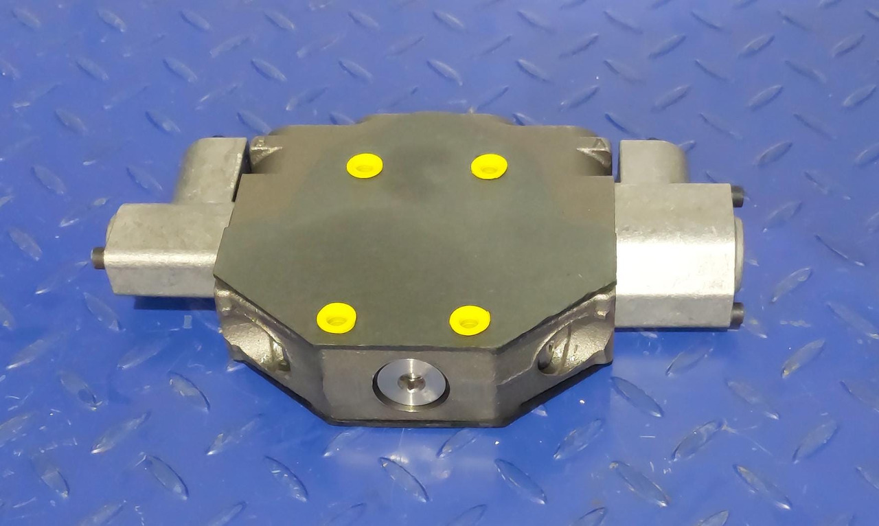 BOBCAT Secțiune de supapă 7029661 - Phụ tùng cho Máy xúc: hình 2 BOBCAT Secțiune de supapă 7029661 - Phụ tùng cho Máy xúc: hình 2