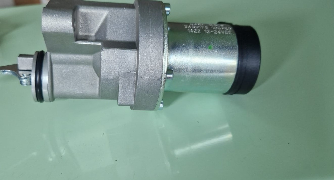 DEUTZ Bobina de oprire 12 V Deutz 4513018 - Phụ tùng cho Máy móc xây dựng: hình 3 DEUTZ Bobina de oprire 12 V Deutz 4513018 - Phụ tùng cho Máy móc xây dựng: hình 3