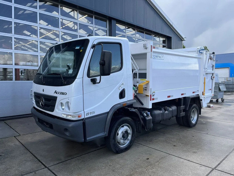Mercedes-Benz Accelo 815 4x2 Garbage Compactor (2 units) Accelo 815 4x2 Garbage Compactor (2 units) - Xe tải chở rác: hình 1 Mercedes-Benz Accelo 815 4x2 Garbage Compactor (2 units) Accelo 815 4x2 Garbage Compactor (2 units) - Xe tải chở rác: hình 1