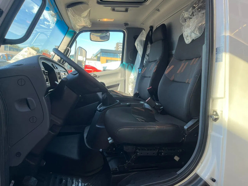 Xe tải hộp mới Mercedes-Benz Accelo 915 4x2 Closed Cargo Truck: hình 16