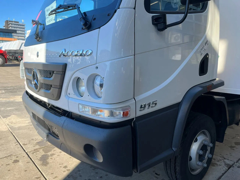 Xe tải hộp mới Mercedes-Benz Accelo 915 4x2 Closed Cargo Truck: hình 14