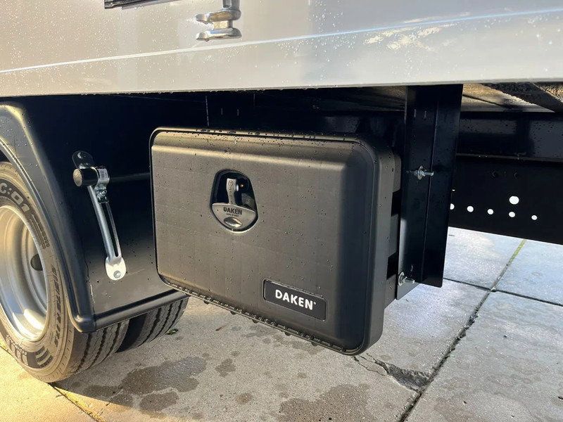 Xe tải hộp mới Mercedes-Benz Accelo 915 4x2 Closed Cargo Truck: hình 13