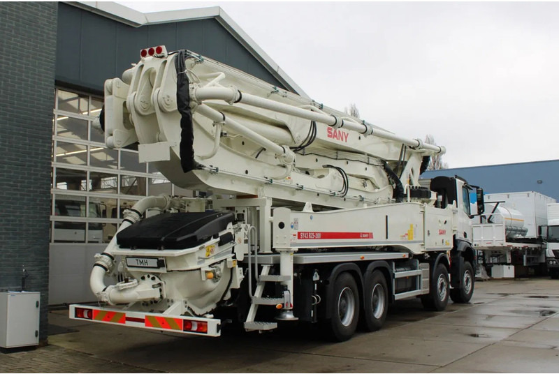 Mercedes-Benz Arocs 4140 8x4 Sany SY43 Concrete pump Build by Putzmeister - Xe bơm bê tông: hình 3 Mercedes-Benz Arocs 4140 8x4 Sany SY43 Concrete pump Build by Putzmeister - Xe bơm bê tông: hình 3
