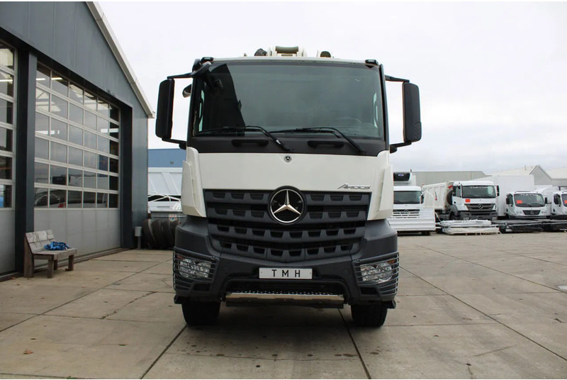 Mercedes-Benz Arocs 4140 8x4 Sany SY49 Concrete Pump Build by Putzmeister - Xe bơm bê tông: hình 4 Mercedes-Benz Arocs 4140 8x4 Sany SY49 Concrete Pump Build by Putzmeister - Xe bơm bê tông: hình 4