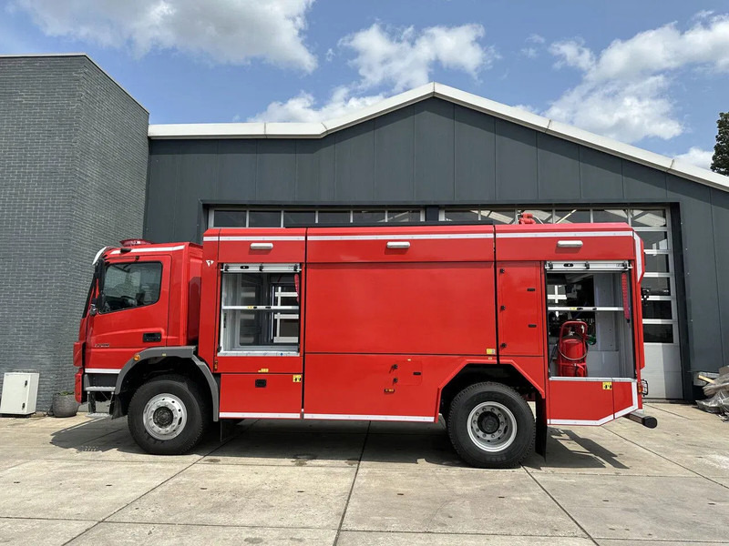 Mercedes-Benz Atego 1725 4×4 Fire Fighting Truck - Xe tải cứu hỏa: hình 3 Mercedes-Benz Atego 1725 4×4 Fire Fighting Truck - Xe tải cứu hỏa: hình 3