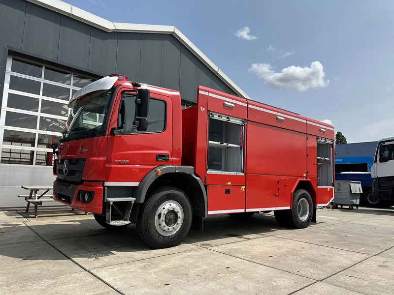 Mercedes-Benz Atego 1725 4×4 Fire Fighting Truck - Xe tải cứu hỏa: hình 2 Mercedes-Benz Atego 1725 4×4 Fire Fighting Truck - Xe tải cứu hỏa: hình 2