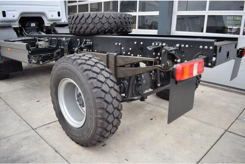 Mercedes-Benz Atego 1725 4x4 Chassis Cabin (2 units) - Xe tải khung gầm: hình 4 Mercedes-Benz Atego 1725 4x4 Chassis Cabin (2 units) - Xe tải khung gầm: hình 4