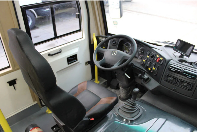 Cho thuê Mercedes-Benz Atego 1725 4x4 Passenger Bus Mercedes-Benz Atego 1725 4x4 Passenger Bus: hình 10