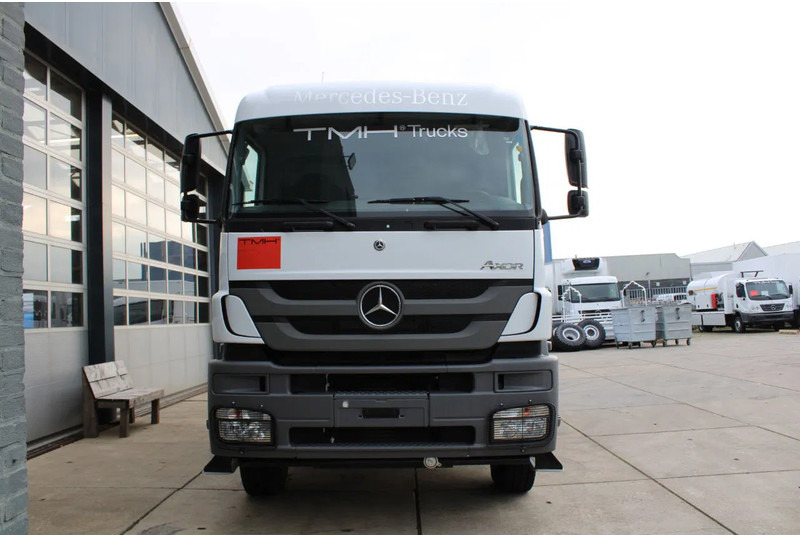Mercedes-Benz Axor 3344 K 6x4 Tipper Truck - Xe ben: hình 5 Mercedes-Benz Axor 3344 K 6x4 Tipper Truck - Xe ben: hình 5