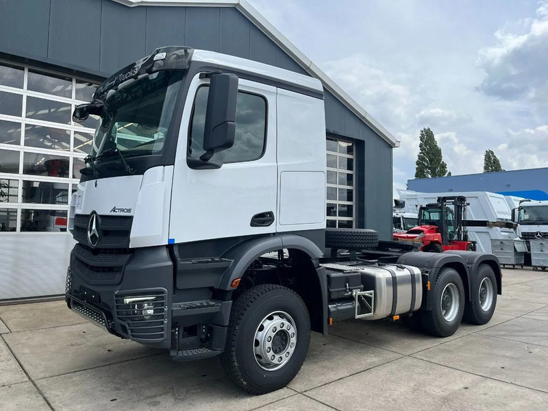 Mercedes-Benz Actros 3348 S 6x4 Tractor Head - Xe đầu kéo: hình 1 Mercedes-Benz Actros 3348 S 6x4 Tractor Head - Xe đầu kéo: hình 1
