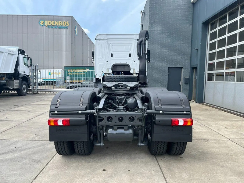 Mercedes-Benz Actros 3348 S 6x4 Tractor Head - Xe đầu kéo: hình 5 Mercedes-Benz Actros 3348 S 6x4 Tractor Head - Xe đầu kéo: hình 5