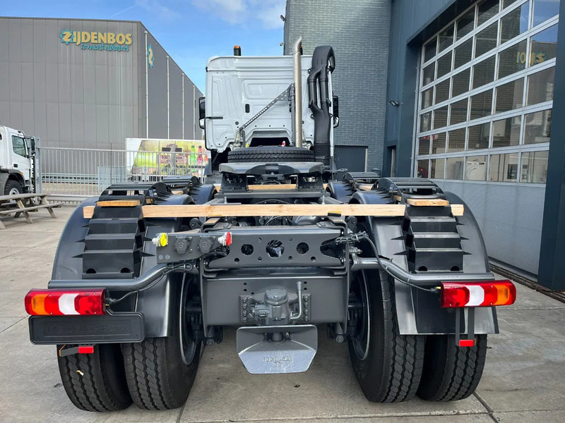 Mercedes-Benz Arocs 4058 AS 6x6 Tractor Head 180T Push Pull EURO-5 - Xe đầu kéo: hình 5 Mercedes-Benz Arocs 4058 AS 6x6 Tractor Head 180T Push Pull EURO-5 - Xe đầu kéo: hình 5