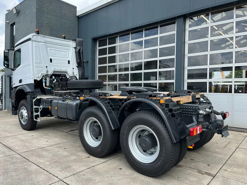 Mercedes-Benz Arocs 4058 AS 6x6 Tractor Head 180T Push Pull euro3 (Pre order) - Xe đầu kéo: hình 3 Mercedes-Benz Arocs 4058 AS 6x6 Tractor Head 180T Push Pull euro3 (Pre order) - Xe đầu kéo: hình 3
