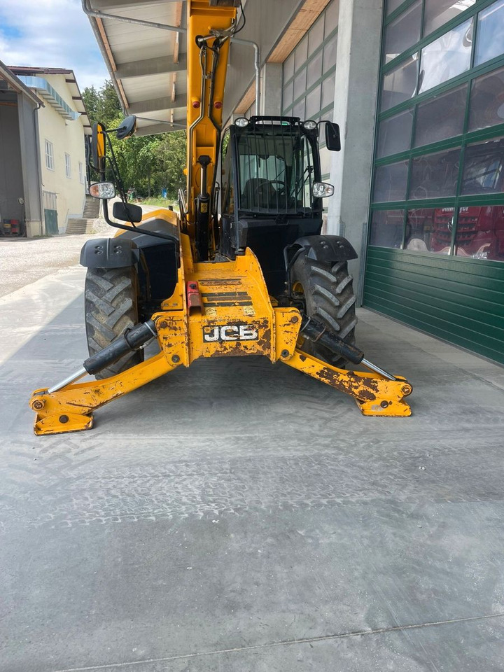 JCB 535-125 - Xe nhấc hình viễn vọng kính: hình 2 JCB 535-125 - Xe nhấc hình viễn vọng kính: hình 2