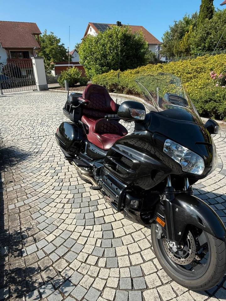 Honda GL1800 SC47*Krossline*Audio*Wilbers*SR Racing - Xe máy: hình 3 Honda GL1800 SC47*Krossline*Audio*Wilbers*SR Racing - Xe máy: hình 3