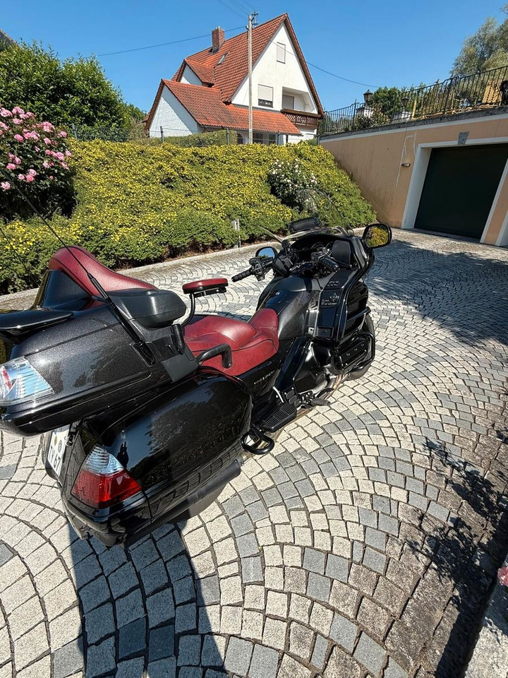 Honda GL1800 SC47*Krossline*Audio*Wilbers*SR Racing - Xe máy: hình 4 Honda GL1800 SC47*Krossline*Audio*Wilbers*SR Racing - Xe máy: hình 4