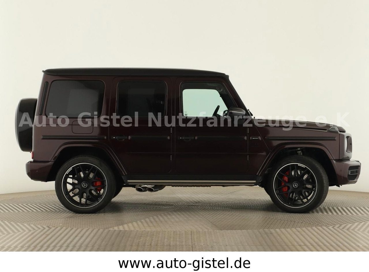 Mercedes-Benz G 63 AMG - SUV: hình 3 Mercedes-Benz G 63 AMG - SUV: hình 3