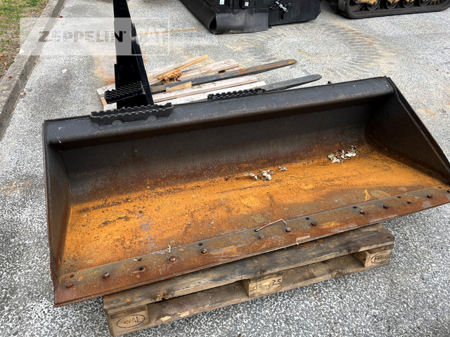 Máy xúc lật đa năng Cat 259D: hình 19 Máy xúc lật đa năng Cat 259D: hình 19