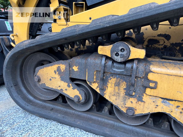 Máy xúc lật đa năng Cat 259D: hình 8 Máy xúc lật đa năng Cat 259D: hình 8