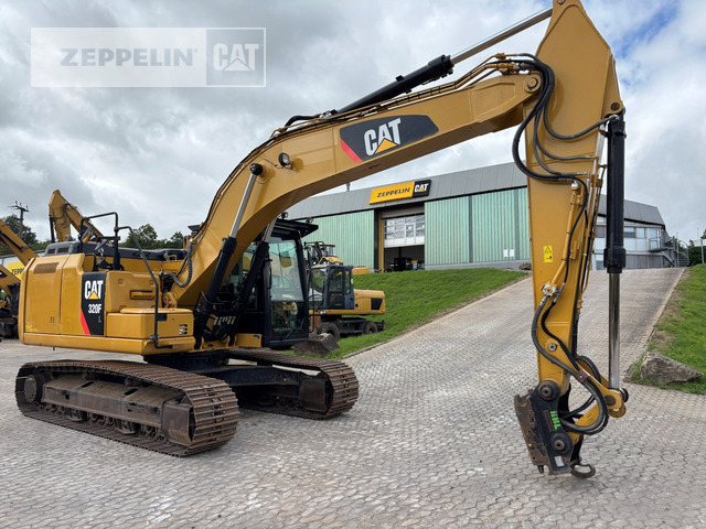 Cat 320FL - Máy xúc bánh xích: hình 1 Cat 320FL - Máy xúc bánh xích: hình 1
