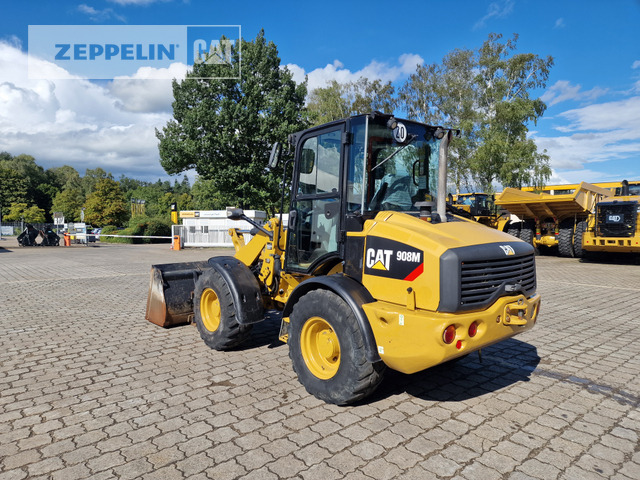 Cat 908M - Máy xúc lật bánh lốp: hình 4 Cat 908M - Máy xúc lật bánh lốp: hình 4