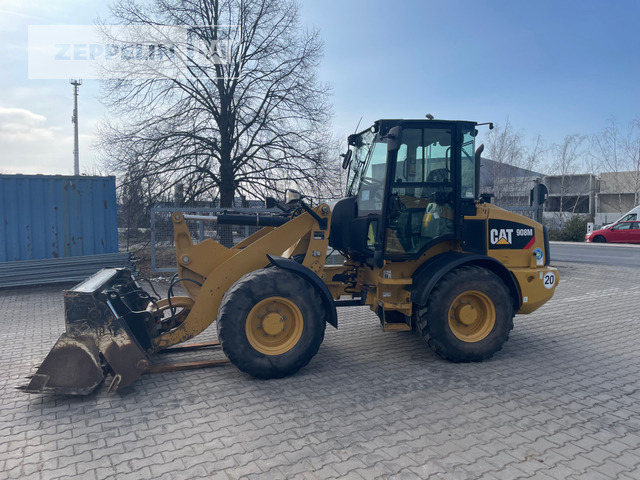 Cat 908M - Máy xúc lật bánh lốp: hình 2 Cat 908M - Máy xúc lật bánh lốp: hình 2