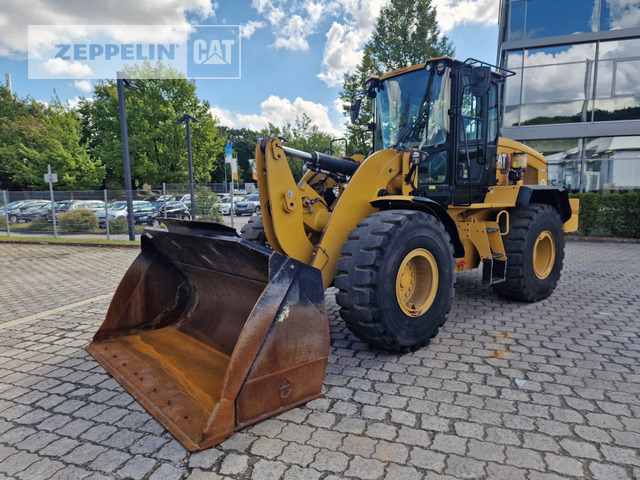 Cat 938M - Máy xúc lật bánh lốp: hình 1 Cat 938M - Máy xúc lật bánh lốp: hình 1