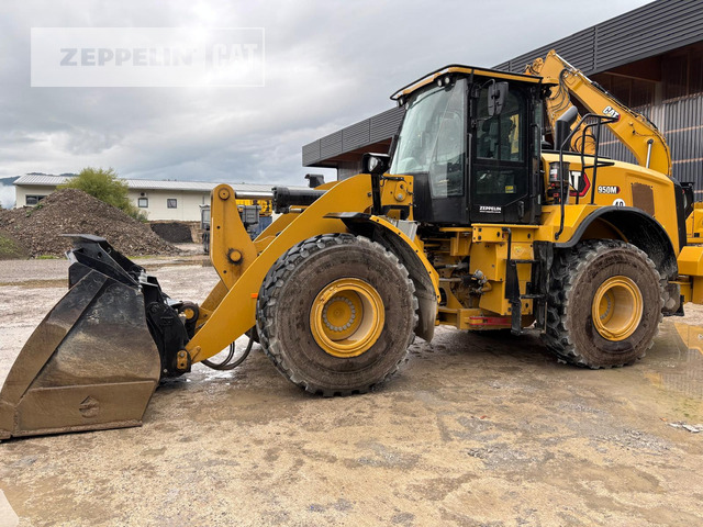 Cat 950M - Máy xúc lật bánh lốp: hình 3 Cat 950M - Máy xúc lật bánh lốp: hình 3