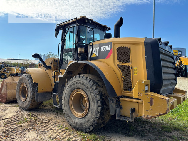 Cat 950M - Máy xúc lật bánh lốp: hình 3 Cat 950M - Máy xúc lật bánh lốp: hình 3