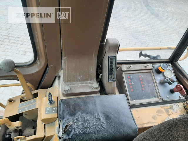 Máy xúc lật bánh xích Cat 953: hình 36