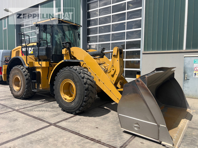 Cat 962M - Máy xúc lật bánh lốp: hình 4 Cat 962M - Máy xúc lật bánh lốp: hình 4
